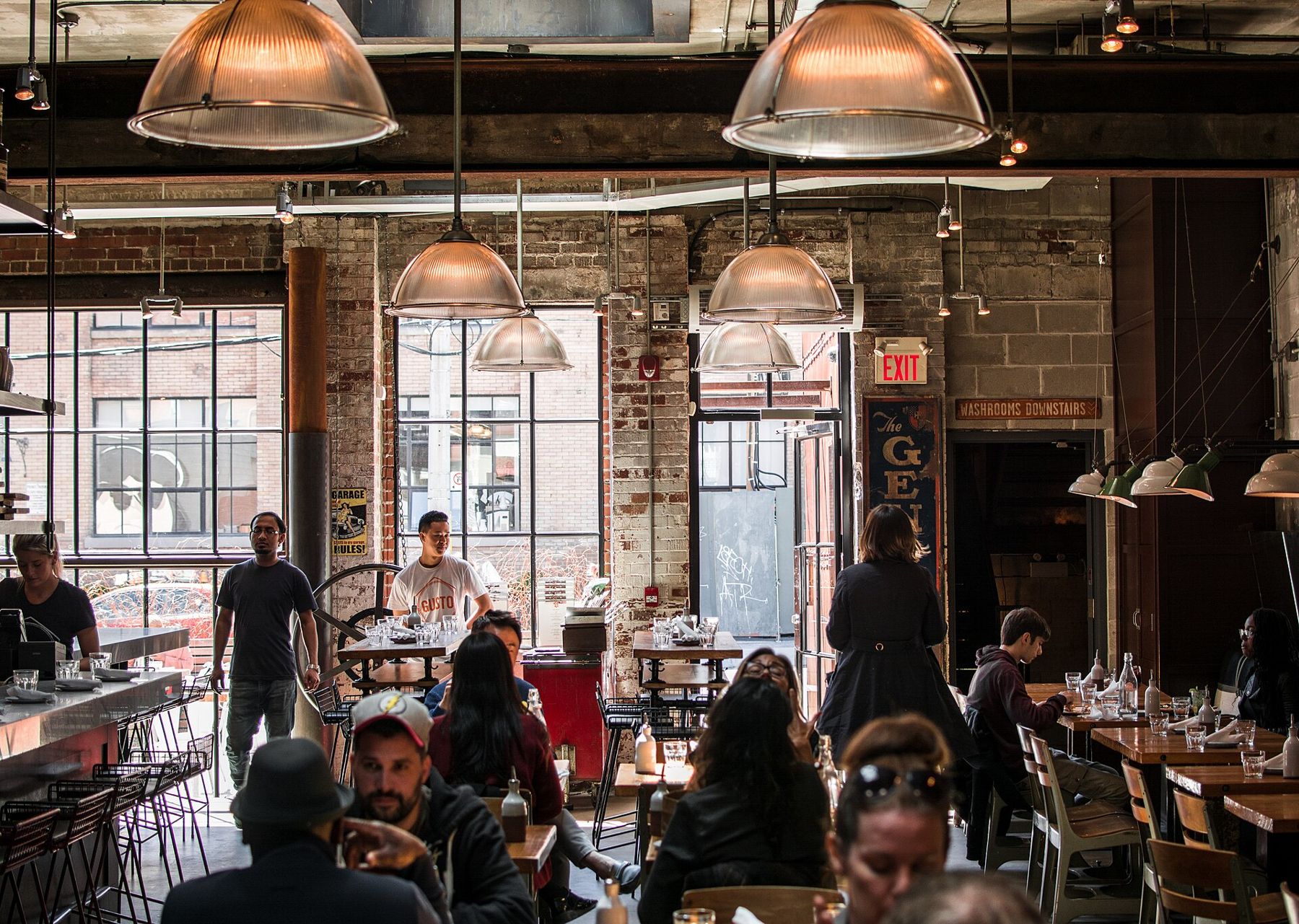 People chatting in a café